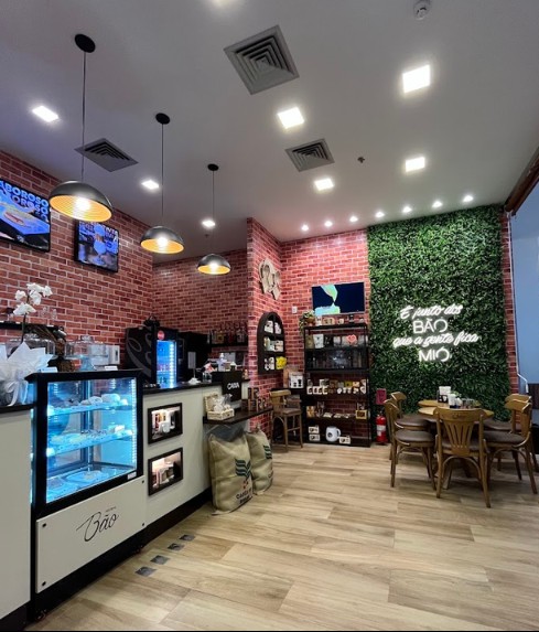 Instalação comercial em loja de varejo